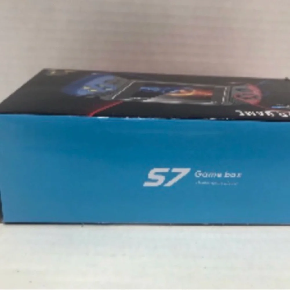 TOYS- Handheld Gaming Console S7 GAMEBOX